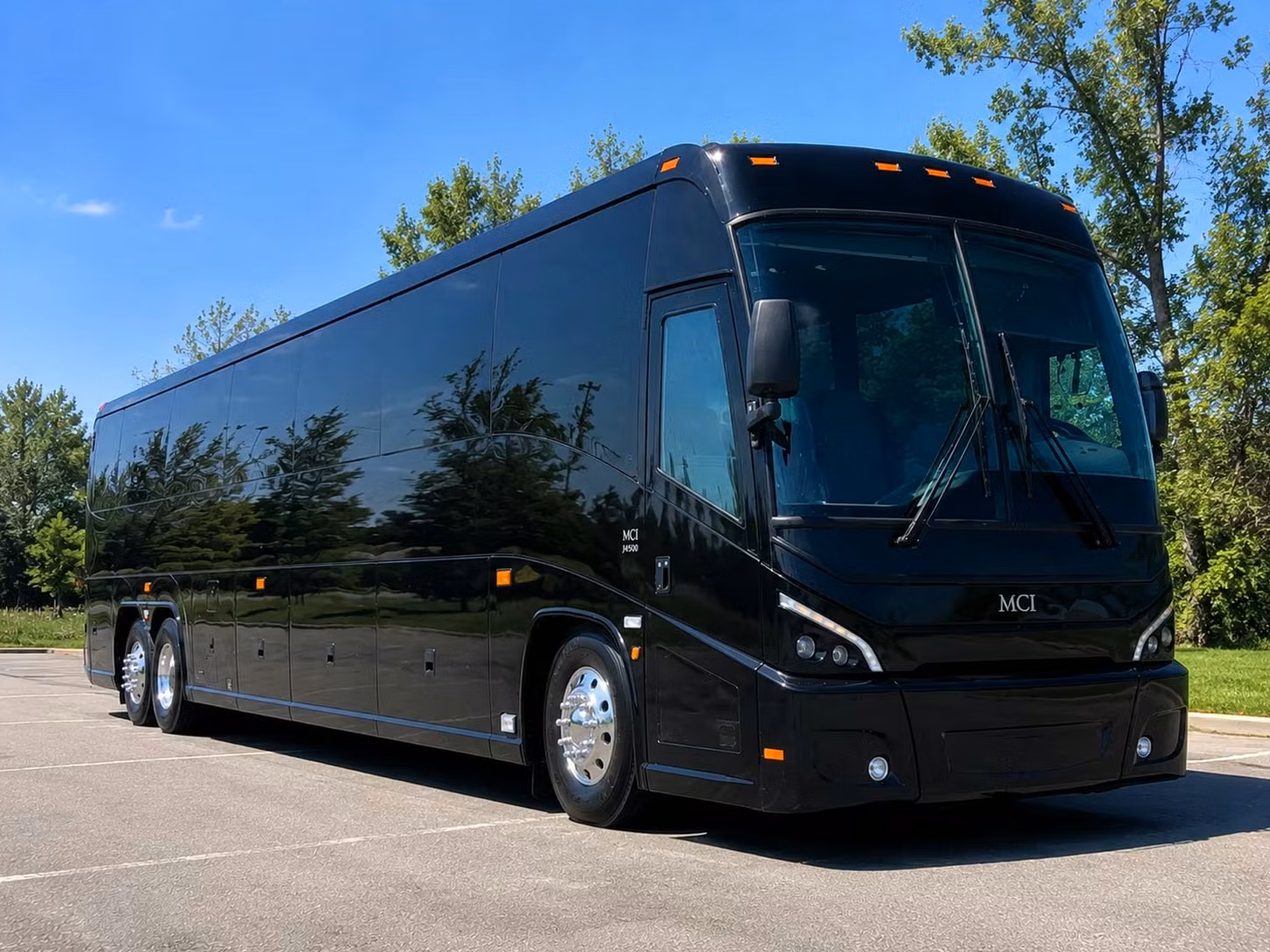 one charter bus can handle multi stop field trip itineraries across the peninsula